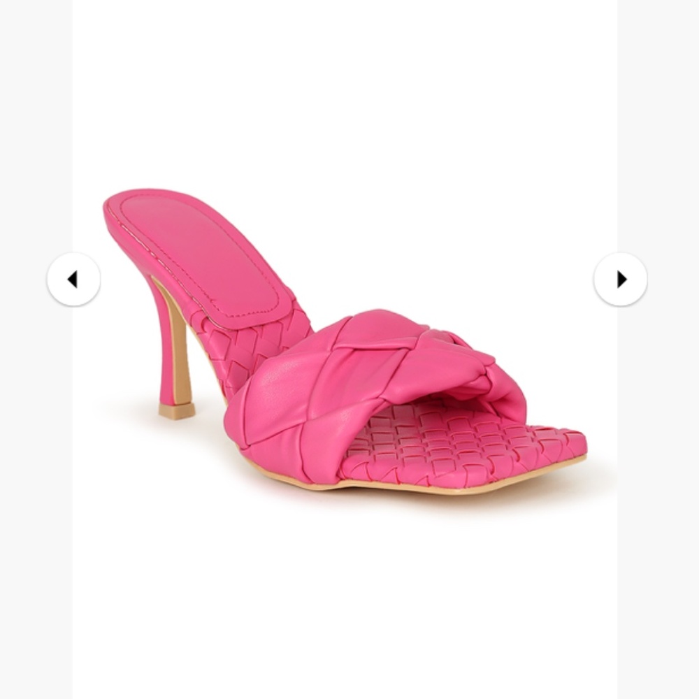 !! EXCLUSIVE !! Square Toe Braided Mule in Pink - Picture 5 of 7